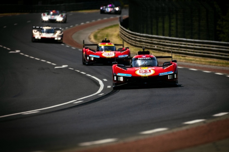 Ferrari-Doppel: Die beiden 499P geben das Debuet in Le Mans