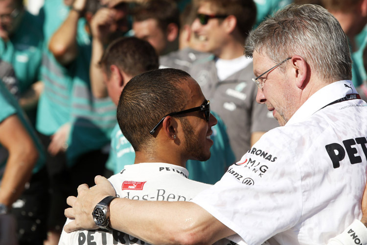 Auf Erfolgskurs: Lewis Hamilton und Ross Brawn