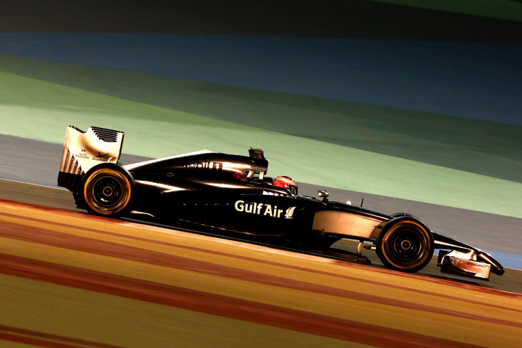 Jenson Button drehte im ersten Flutlicht-Training von Bahrain die sechstschnellste Runde