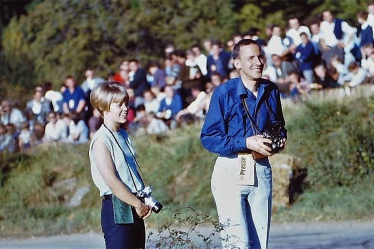 Jutta mit HP Seufert 1966 beim Bergpreis Schwäbisch Alb