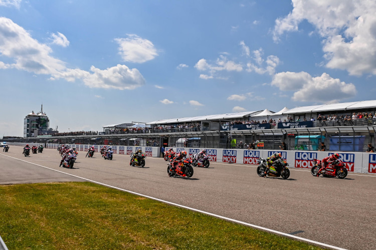 Die fünf MotoGP-Hersteller starten 2024 unter leicht unterschiedlichen Voraussetzungen in die Saison