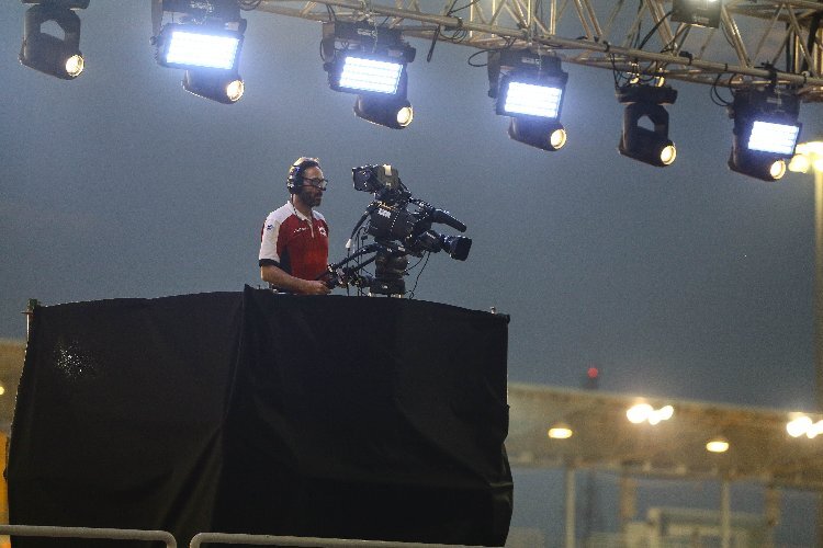 Das MotoGP-Rennen in Katar findet unter Flutlicht statt