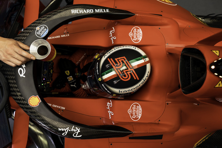 Blick ins Cockpit von Carlos Sainz