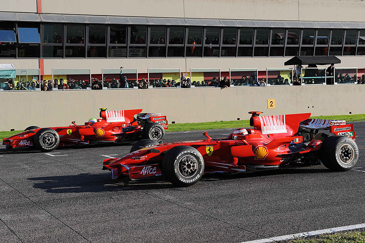 Kimi Räikkönen (r.)  und Felipe Massa bei den Ferrari Days