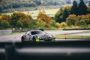 Der Concept AMG GT Track Sport)