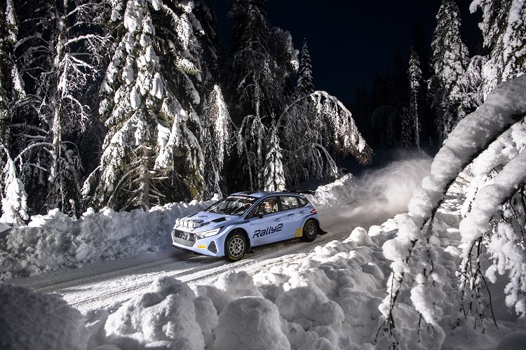 Der Hyundai i20 N Rally2 im winterlichen Schweden