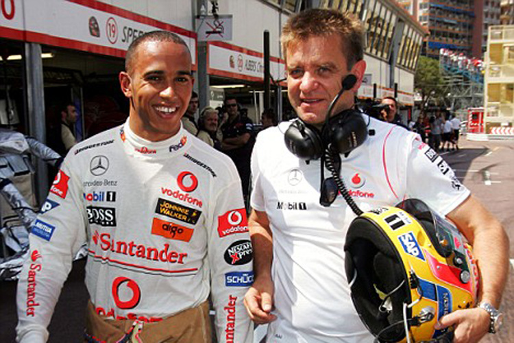 Aki Hintsa mit McLaren-Ass Lewis Hamilton