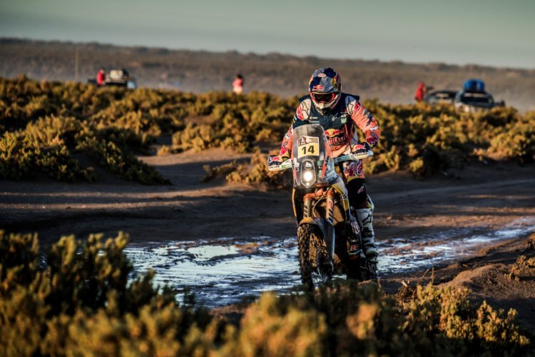 Sam Sunderland führt die Dakar 2017 seit der fünften Etappe an