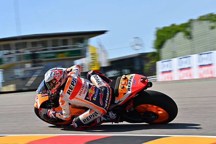 Marc Márquez: 1st and 12th place Friday