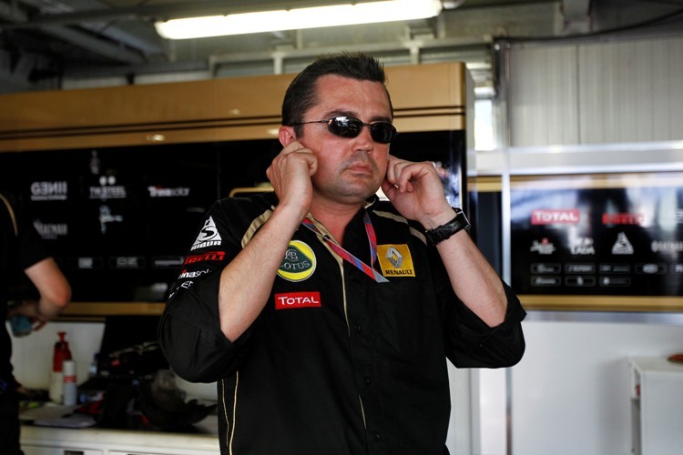 Teamchef Boullier ist nicht von Renaults Saison angetan