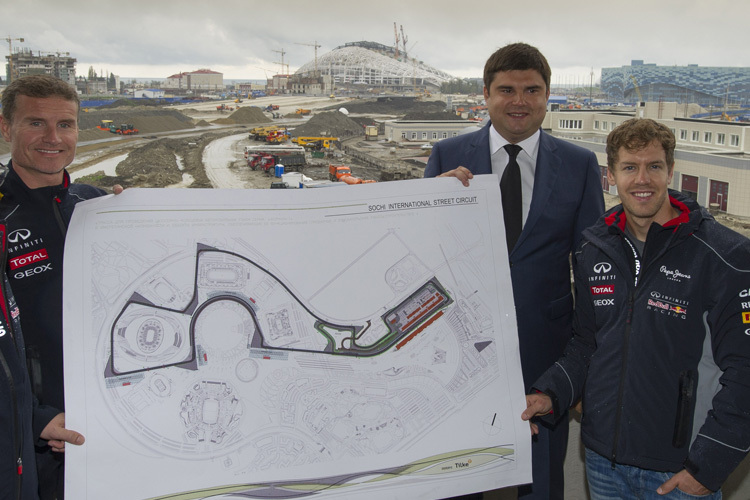 David Coulthard (links) und Sebastian Vettel (rechts) bei ihrem Besuch in Sotschi