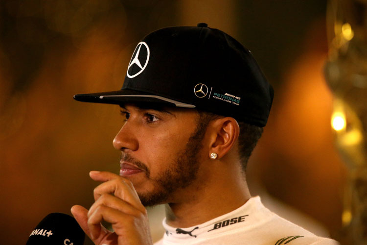 Lewis Hamilton startet mit einer Hypothek ins dritte Saisonrennen