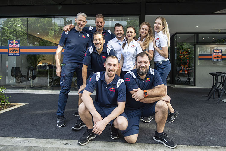 Die Crew der Red Bull Hospitality in Sepang: 80 KTM-Teammitglieder erhalten bis zu drei Mahlzeiten am Tag