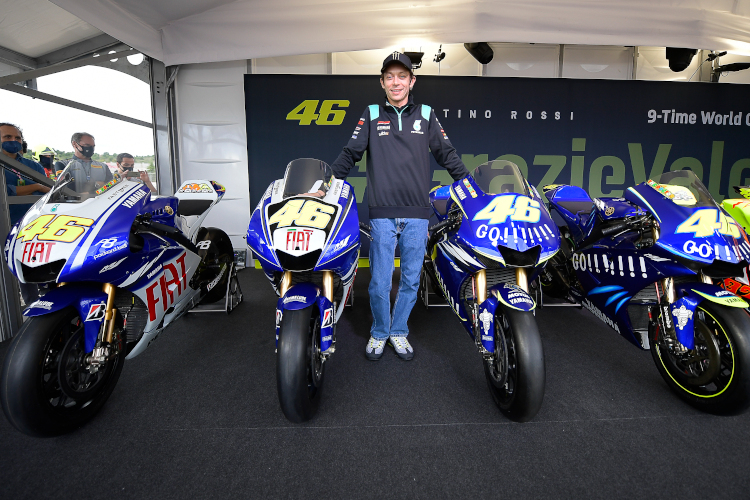 Valence 2021 : les quatre Yamaha des années-titres de Rossi