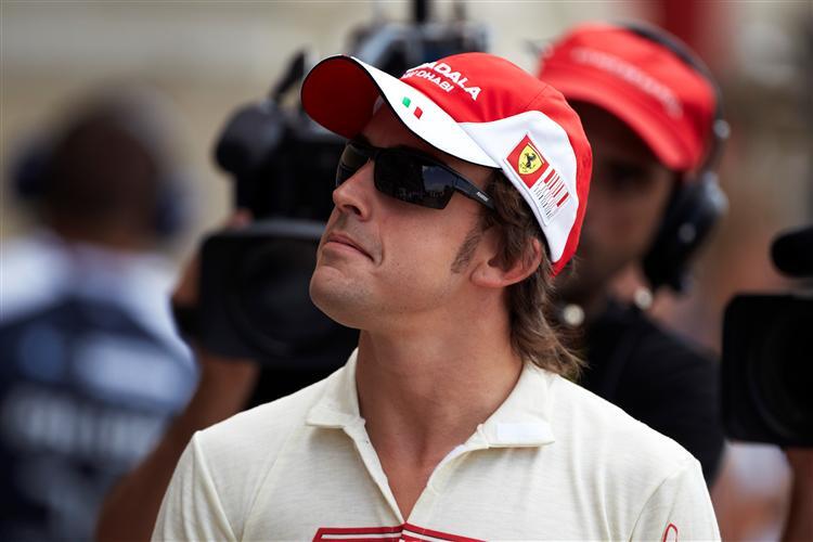 Ferrari-Star Alonso nach Heimrennen stocksauer