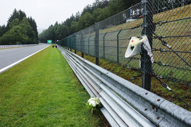 Im Sommer kam Formel-Talent Dilano van't Hoff bei einem heftigen Crash in Spa ums Leben