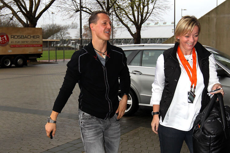 Michael Schumacher mit seiner Managerin Sabine Kehm