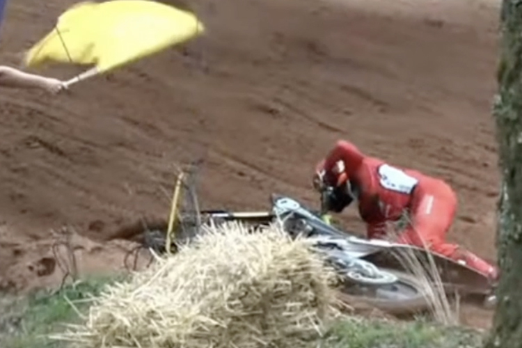 Max Nagl ging nach seinem Sturz erneut zu Boden