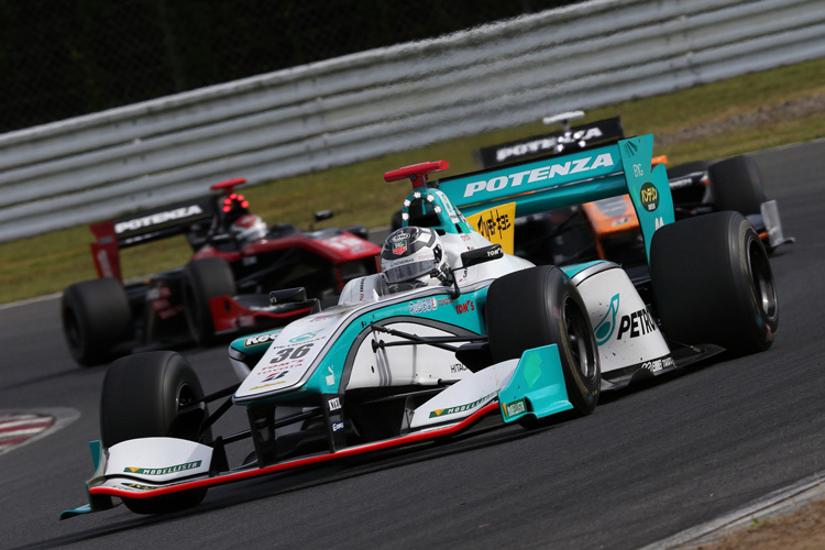Das fünfte Saisonrennen der japanischen Super Formula auf dem Autopolis-Rundkurs hatte André Lotterer für sich entschieden