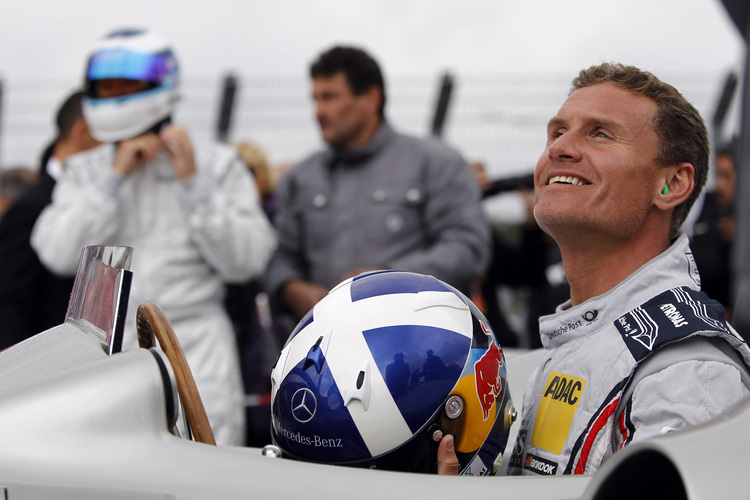 David Coulthard freut sich auf ein paar Runden im historischen Silberpfeil