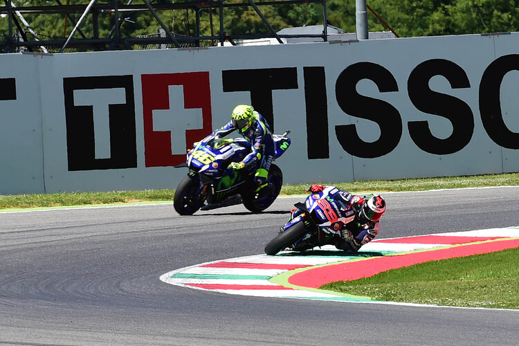 Mugello-GP: Rossi rollt aus, Lorenzo eilt dem Sieg entgegen
