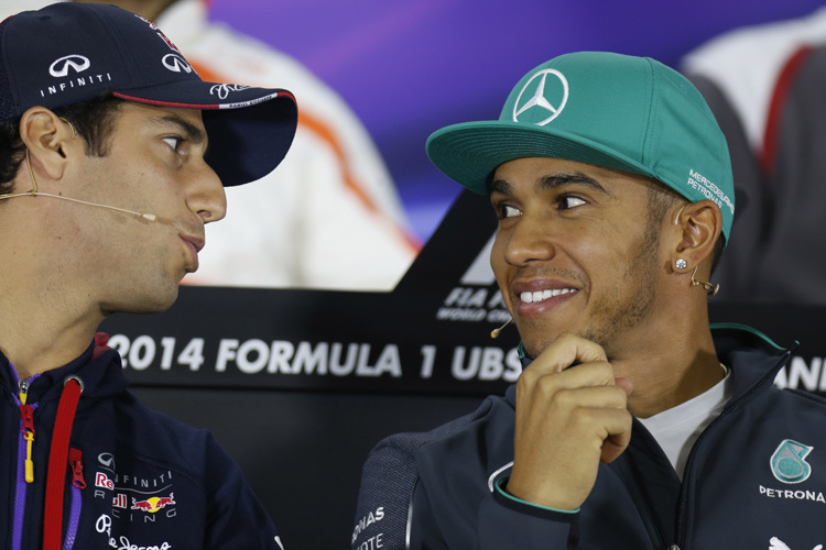 Daniel Ricciardo: «Sag, Lewis, wie ging das nochmal mit Nico in Bahrain?»
