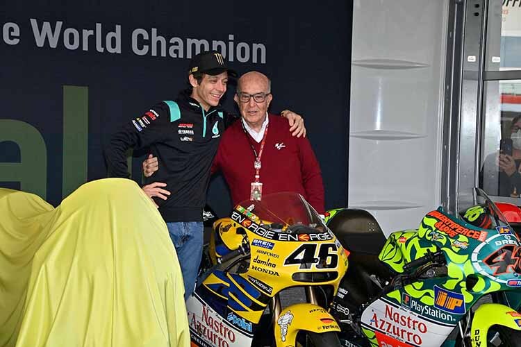 Valentino Rossi mit Dorna-CEO Carmelo Ezpeleta