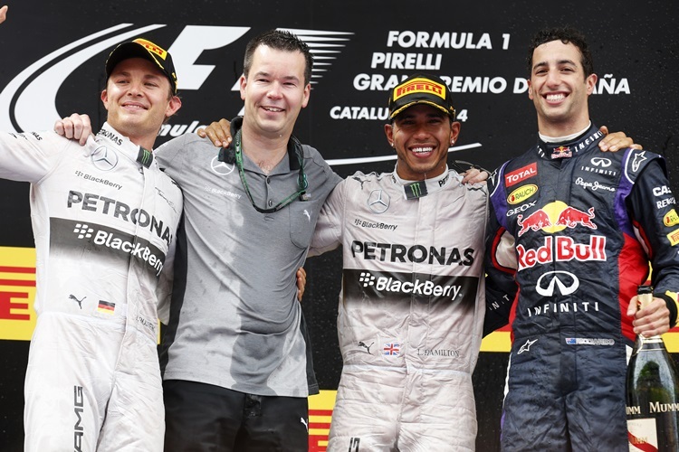 Lewis Hamilton gewinnt vor Nico Rosberg und Daniel Ricciardo
