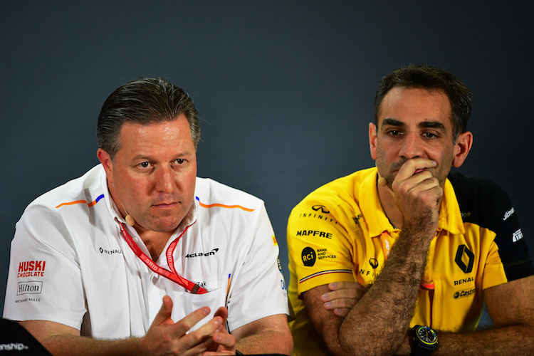 McLaren-CEO Zak Brown und Renault-Teamchef Cyril Abiteboul in Abu Dhabi 2019