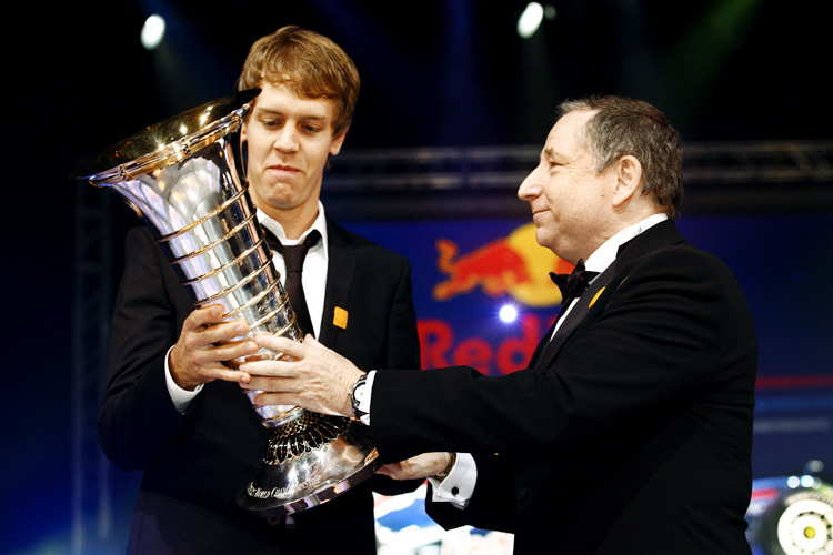 Jean Todt mit Weltmeister Sebastian Vettel