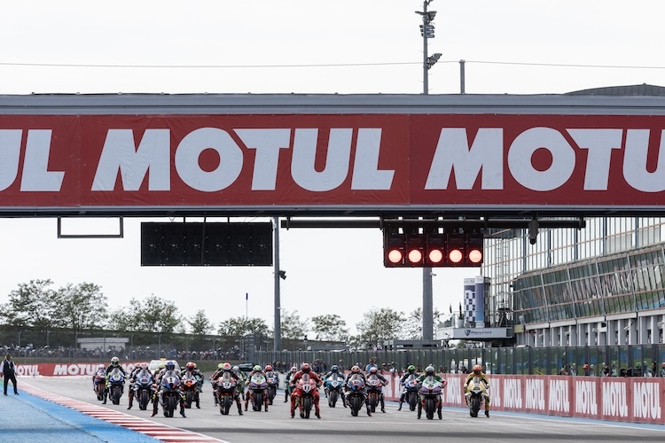 Willkommen zum Rennen in Magny-Cours