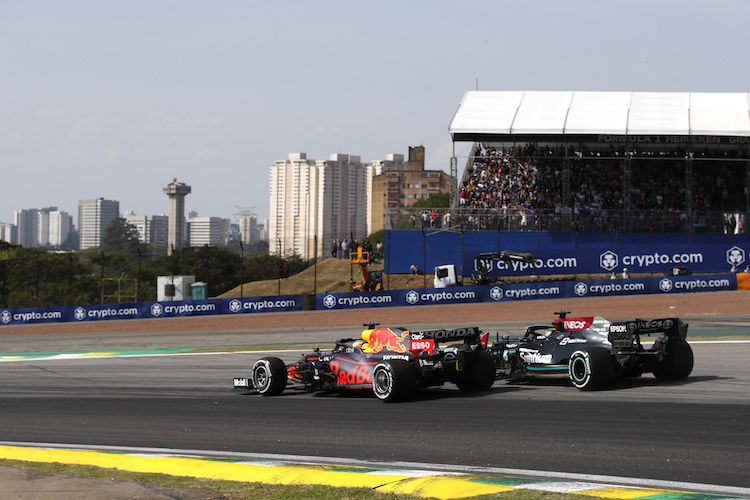Max Verstappen gegen Lewis Hamilton in Interlagos 2021