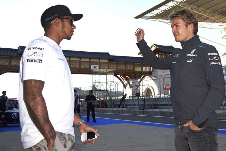 Lewis Hamilton und Nico Rosberg beim Südkorea-GP