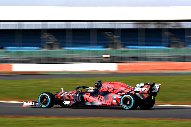 Die ersten Runden des Red Bull Racing RB15-Honda