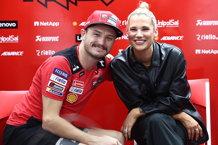 Jack Miller mit seiner Braut Ruby in Japan