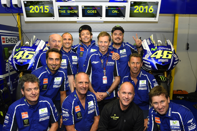 Valentino Rossi und das Yamaha-Team