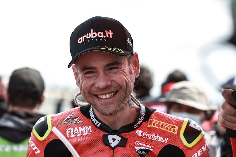 Alvaro Bautista on his way to the 2022 World Cup