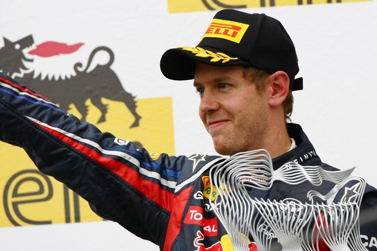 Sebastian Vettel sammelt Trophäen nicht nur an der Strecke