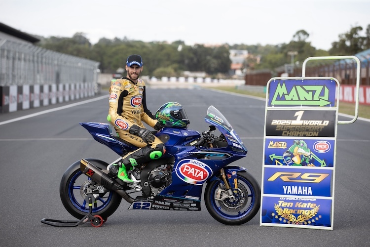 Stefano Manzi und seine Yamaha R9