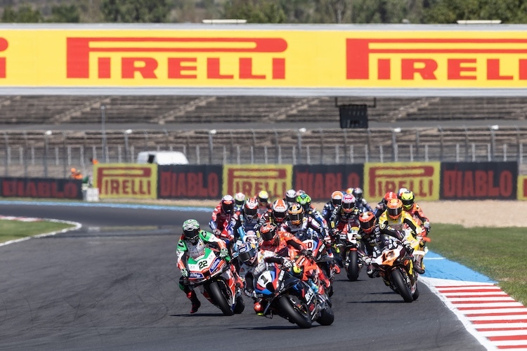 Willkommen zum Rennen in Magny-Cours