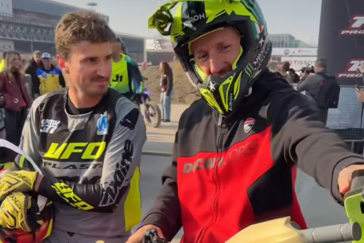 EICMA-Showevent-Stars-wie-Cairoli-Everts-begeistern