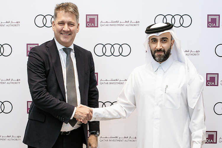 Gernot Döllner, Geschäftsleiter der Audi AG und Vorsitzender des Verwaltungsrats der Sauber Motorsport AG, und Mohammed Al-Sowaidi, CEO von QIA