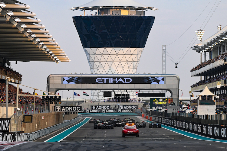Start zum Abu Dhabi-GP 2022
