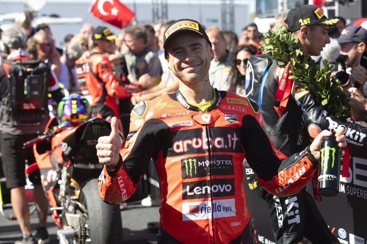 Gewichtsregel-Alvaro-Bautista-gegen-FIM-und-Dorna