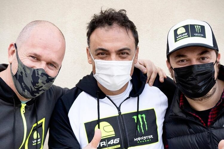 Pietro Bagnaia (Mitte) und Alessio Salucci (re.) freuen sich auf den Einstieg in die italienische Meisterschaft