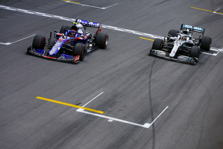 Lewis Hamilton kreuzte die Ziellinie kurz nach Pierre Gasly