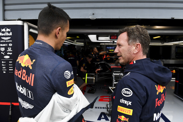 Red Bull Racing-Teamchef Christian Horner mit Alex Albon