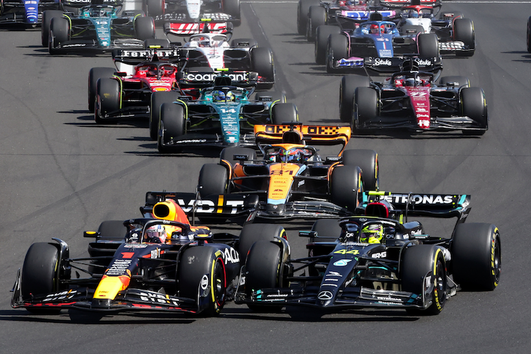 Max Verstappen gegen Lewis Hamilton in Ungarn
