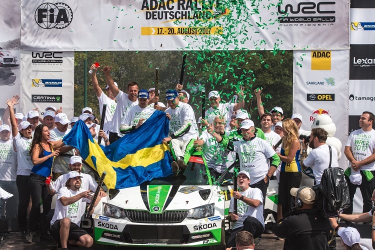 Pontus Tidemand und Skoda feiern die WRC2-Meitserschaft