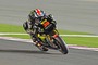 Bradley Smith unter dem künstlichen Licht auf dem Losail International Circuit